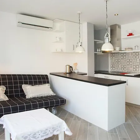 아파트 Splite Moj *